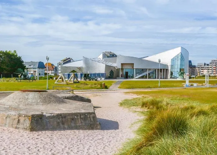 Lägenhet Avec Loggia - A 200m De La - Parking *