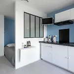 Апартаменты Avec Loggia - A 200m De La - Parking