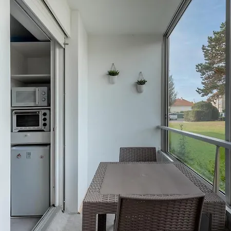 Avec Loggia - à 200m De La - Parking * Courseulles-sur-Mer